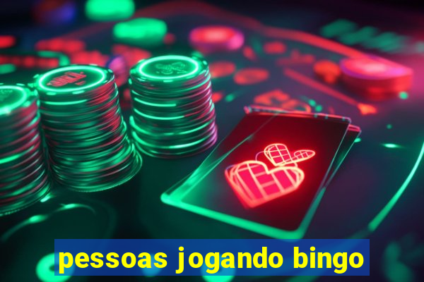 pessoas jogando bingo